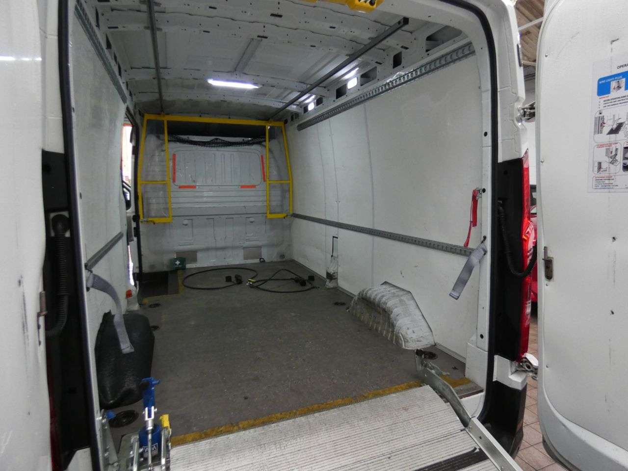 2023 MAXUS EDELIVER 9 2023 MAXUS EDELIVER 9