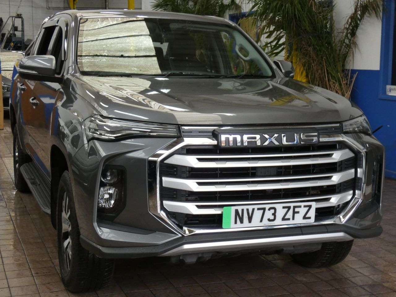 A 2023 MAXUS T90EV 88.5kWh Elite Pickup Double Cab 4dr Electric Auto RWD (177 ps) 205 MILE RAN A 2023 MAXUS T90EV 88.5kWh Elite Pickup Double Cab 4dr Electric Auto RWD (177 ps) 205 MILE RAN