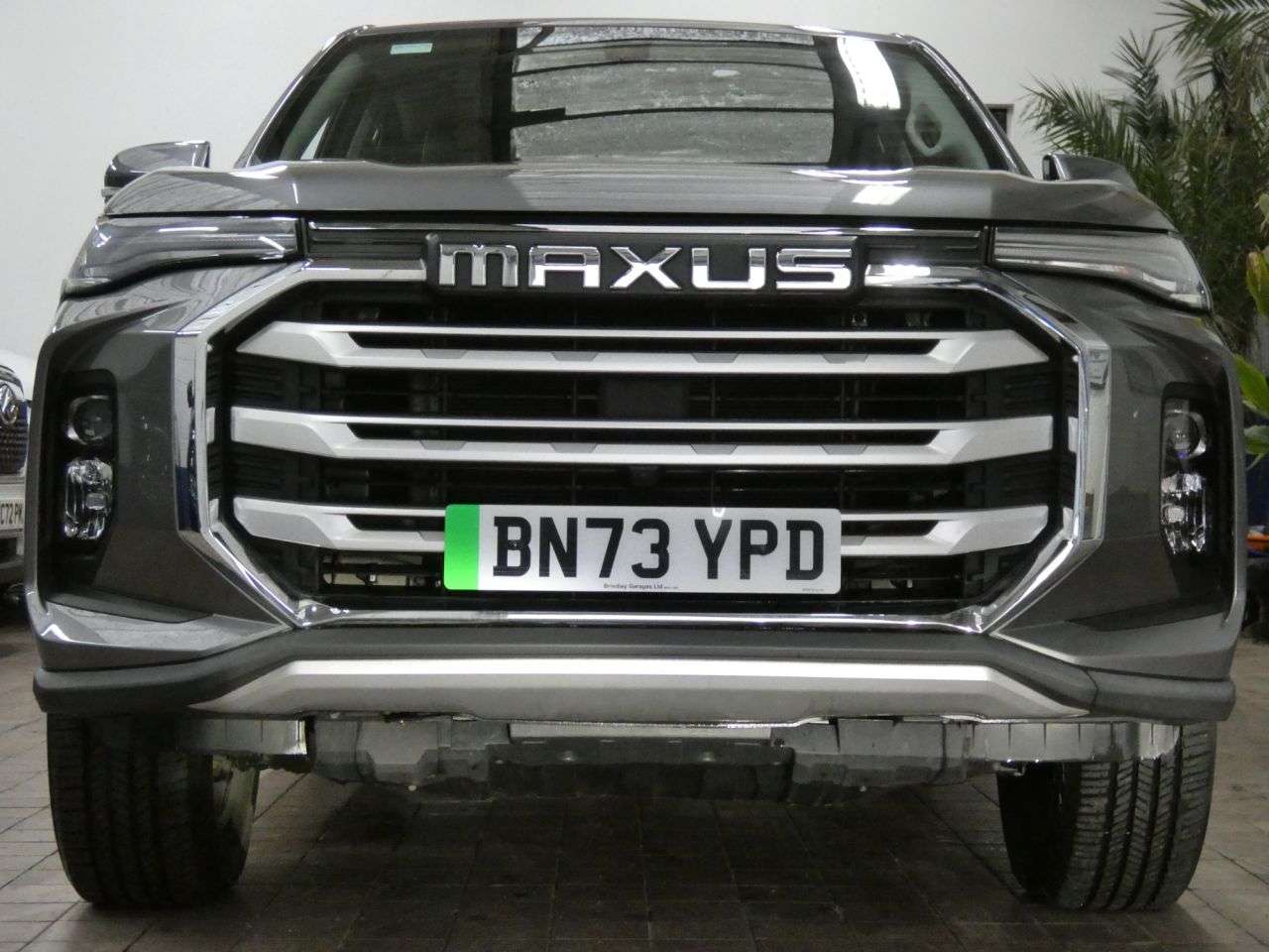 A 2023 MAXUS T90EV 88.5kWh Elite Pickup Double Cab 4dr Electric Auto RWD (177 ps) MAXUS WARRAN A 2023 MAXUS T90EV 88.5kWh Elite Pickup Double Cab 4dr Electric Auto RWD (177 ps) MAXUS WARRAN