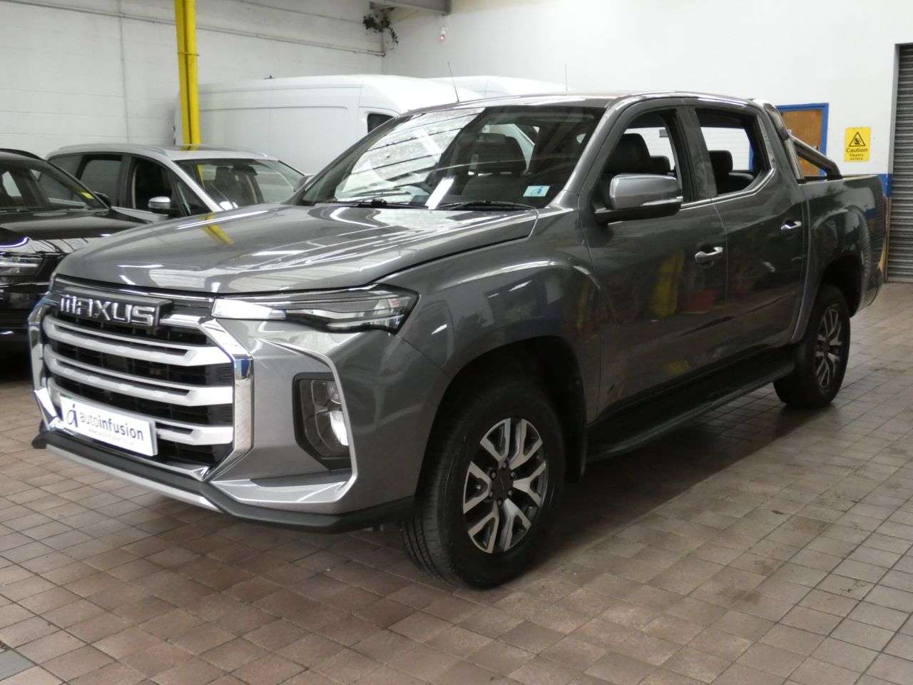 A 2023 MAXUS T90EV 88.5kWh Elite Pickup Double Cab 4dr Electric Auto RWD (177 ps) MAXUS WARRAN A 2023 MAXUS T90EV 88.5kWh Elite Pickup Double Cab 4dr Electric Auto RWD (177 ps) MAXUS WARRAN