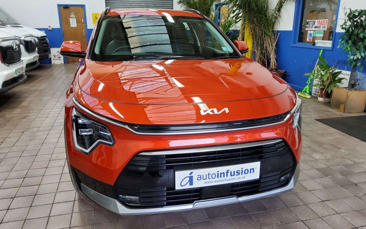 2023 KIA NIRO 2023 KIA NIRO