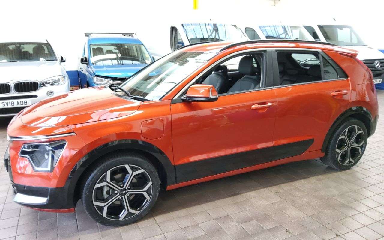 2023 KIA NIRO 2023 KIA NIRO