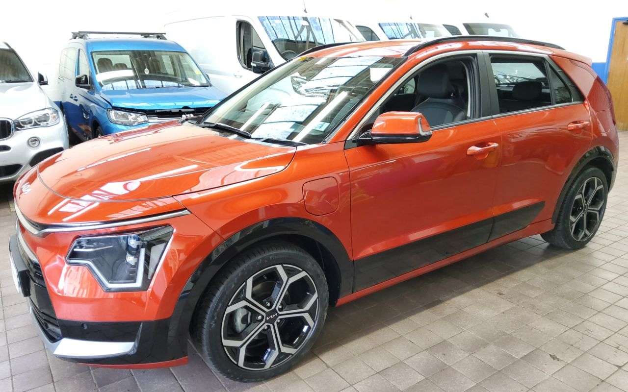 2023 KIA NIRO 2023 KIA NIRO