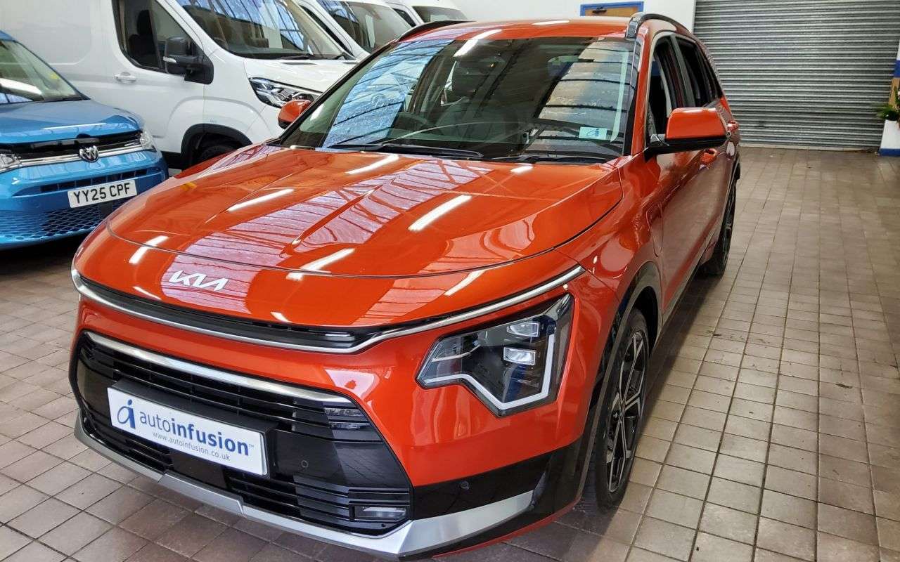 2023 KIA NIRO 2023 KIA NIRO