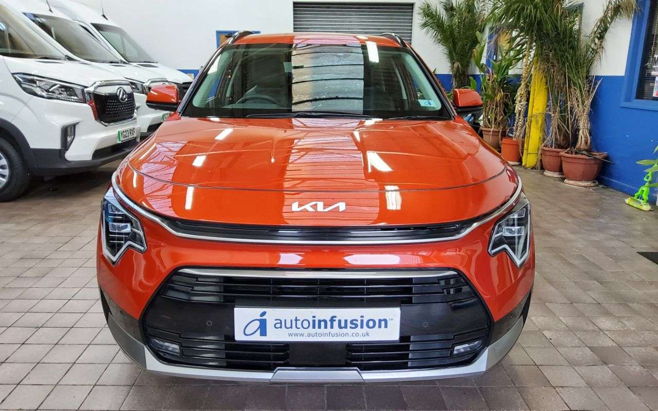 2023 KIA NIRO 2023 KIA NIRO