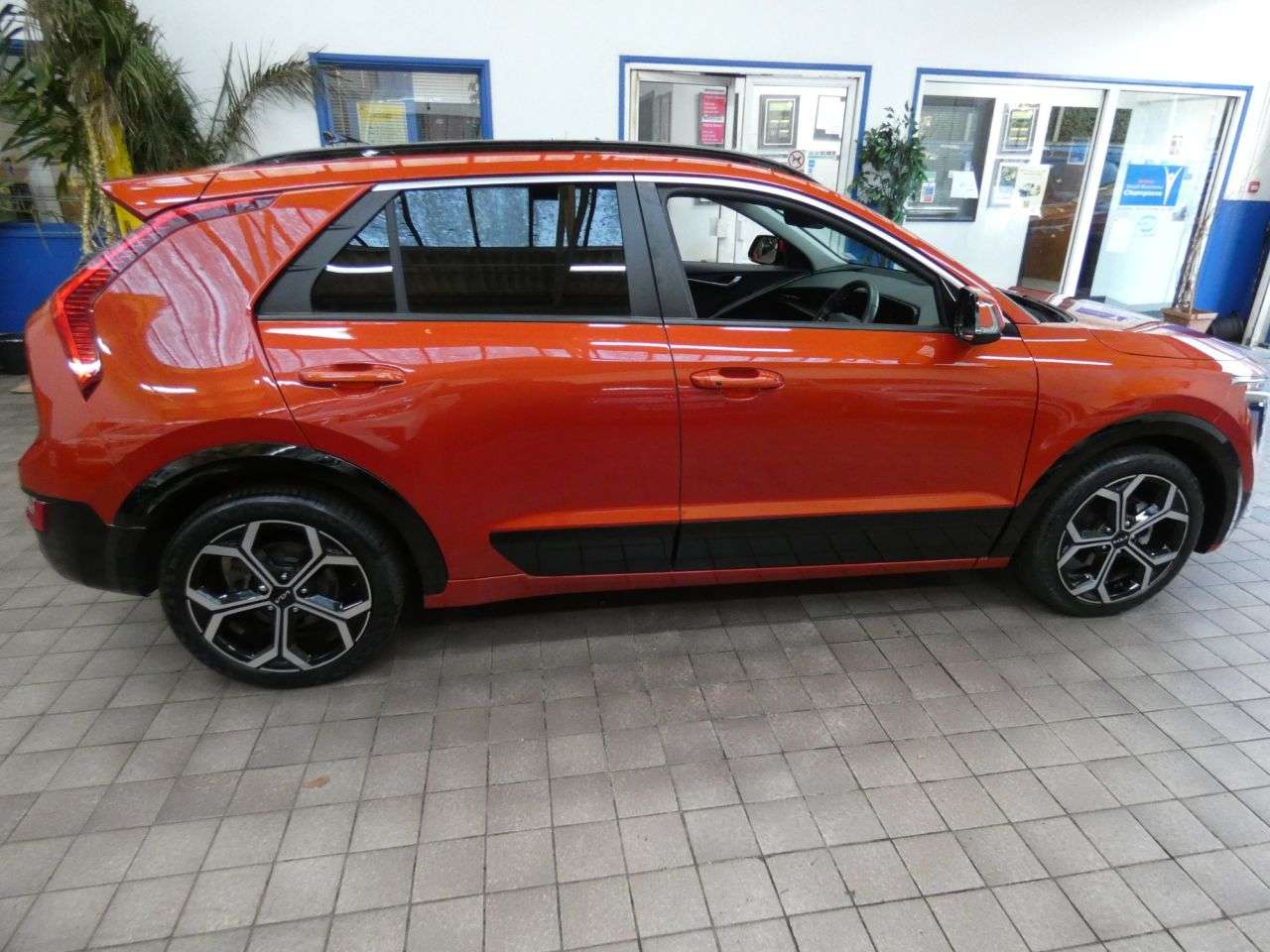 2023 KIA NIRO 2023 KIA NIRO