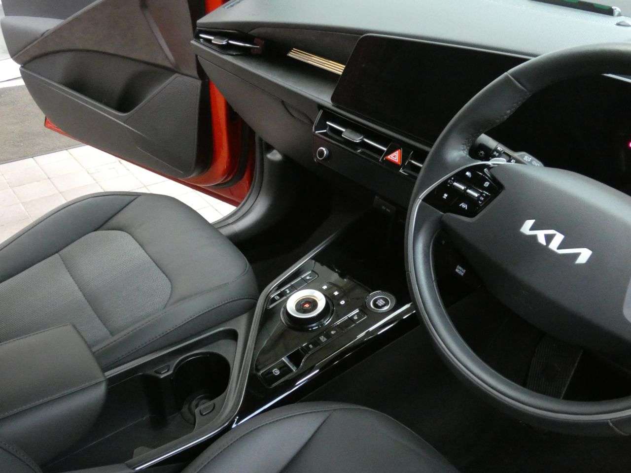 2023 KIA NIRO 2023 KIA NIRO