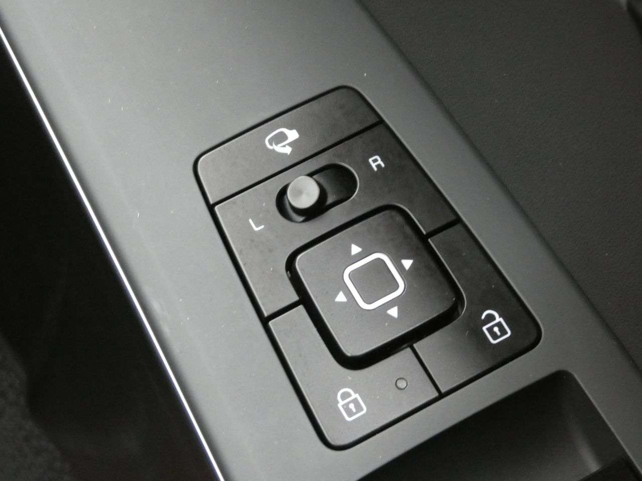 2023 KIA NIRO 2023 KIA NIRO