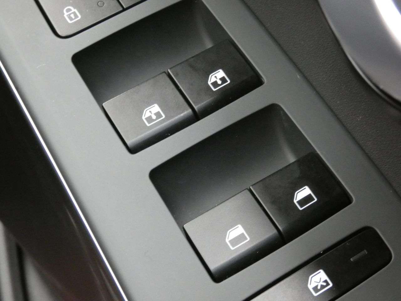 2023 KIA NIRO 2023 KIA NIRO