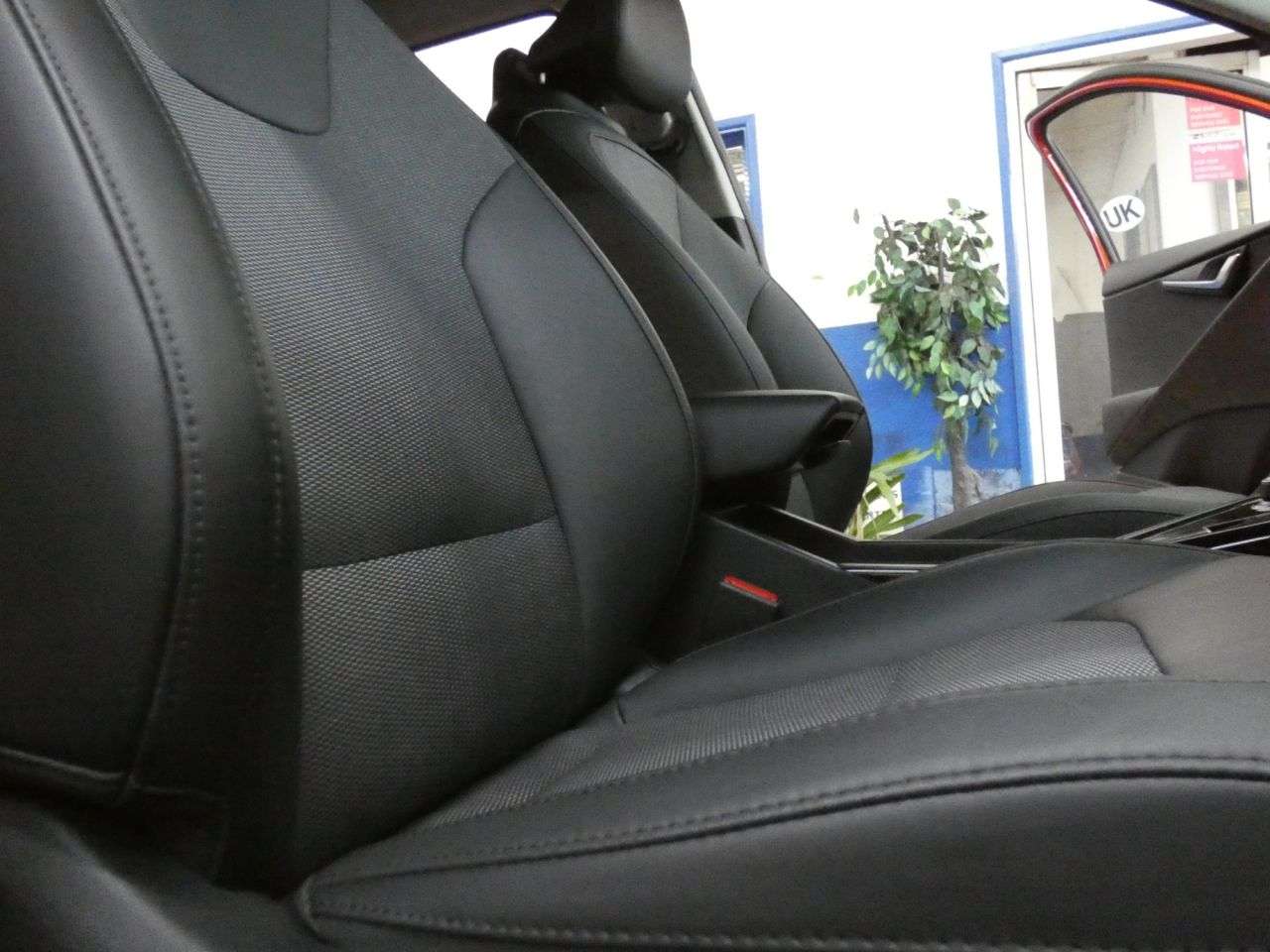 2023 KIA NIRO 2023 KIA NIRO