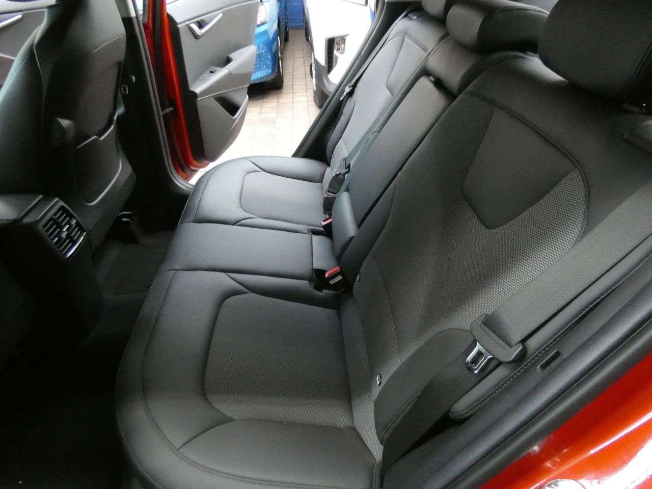 2023 KIA NIRO 2023 KIA NIRO