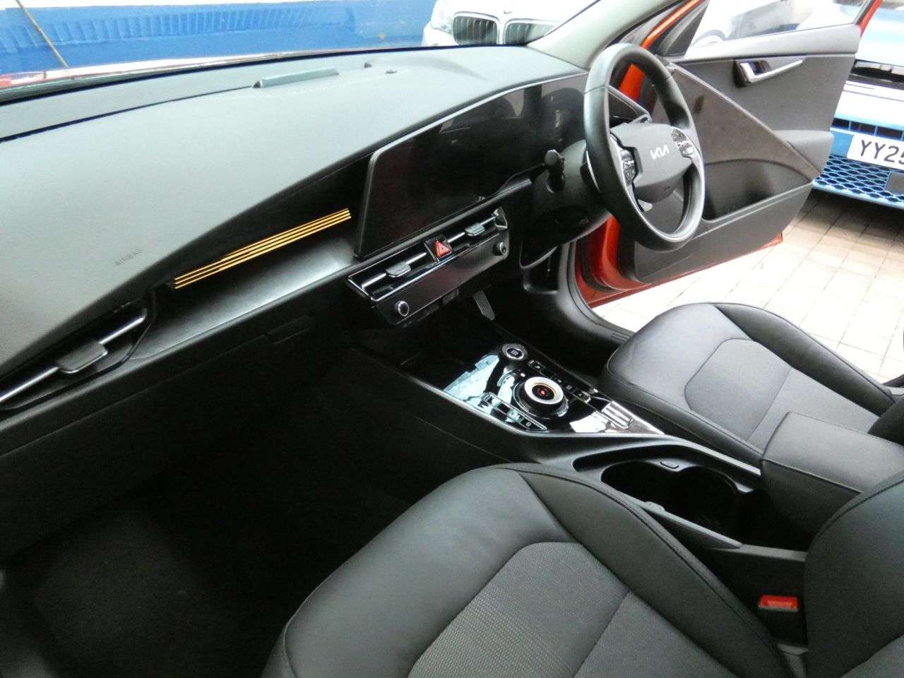 2023 KIA NIRO 2023 KIA NIRO