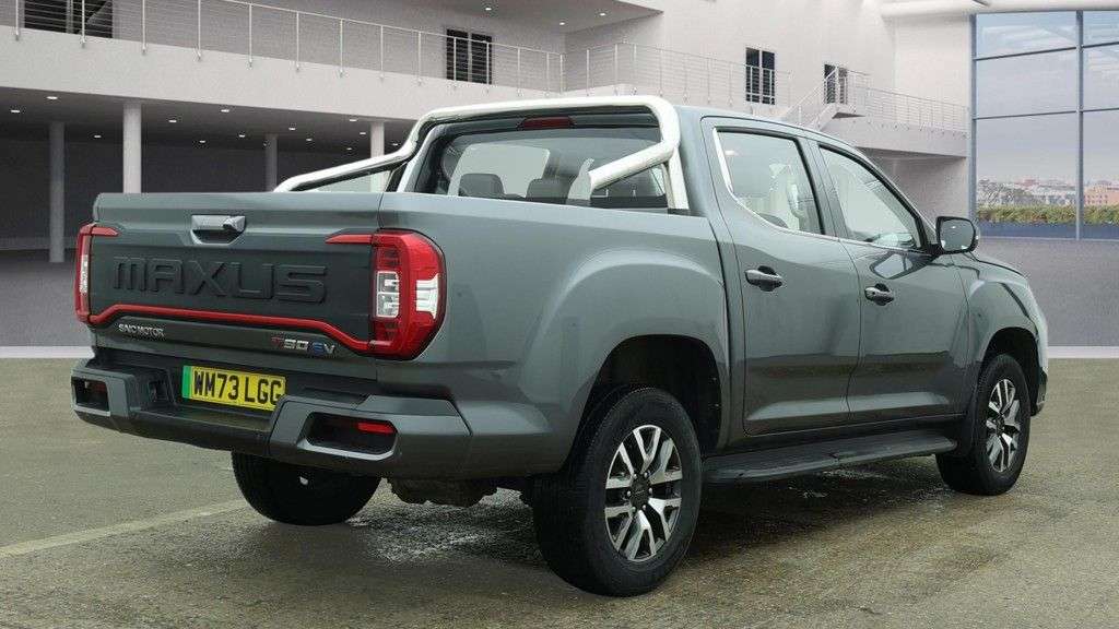 A 2023 MAXUS T90EV 88.5kWh Elite Pickup Double Cab 4dr Electric Auto RWD (177 ps) MAXUS WARRAN A 2023 MAXUS T90EV 88.5kWh Elite Pickup Double Cab 4dr Electric Auto RWD (177 ps) MAXUS WARRAN