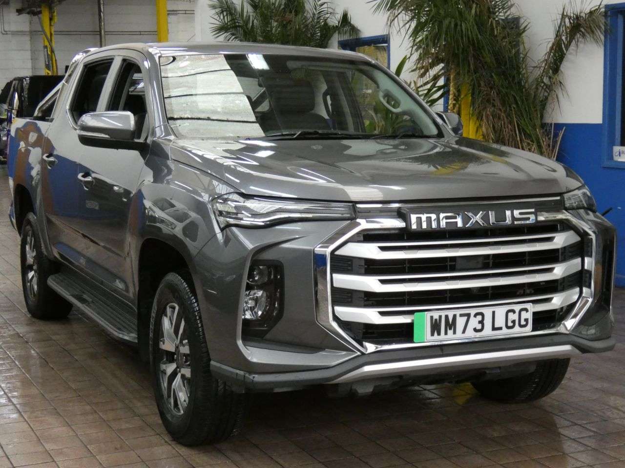 A 2023 MAXUS T90EV 88.5kWh Elite Pickup Double Cab 4dr Electric Auto RWD (177 ps) MAXUS WARRAN A 2023 MAXUS T90EV 88.5kWh Elite Pickup Double Cab 4dr Electric Auto RWD (177 ps) MAXUS WARRAN