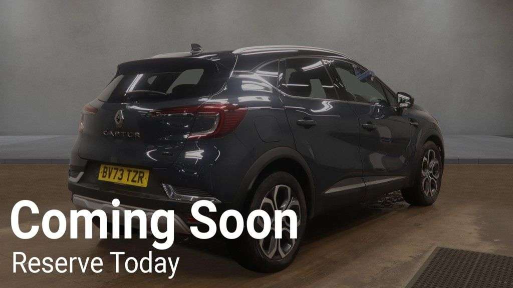 A 2023 RENAULT CAPTUR 1.6 E-TECH 9.8kWh techno SUV 5dr Petrol Plug-in Hybrid Auto Euro 6 (s/s) (1 A 2023 RENAULT CAPTUR 1.6 E-TECH 9.8kWh techno SUV 5dr Petrol Plug-in Hybrid Auto Euro 6 (s/s) (1