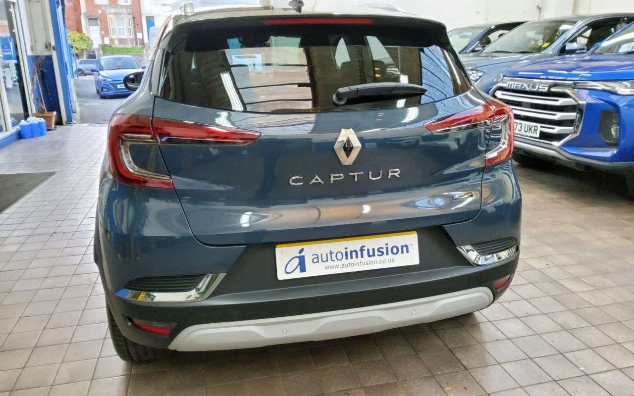 2023 RENAULT CAPTUR 2023 RENAULT CAPTUR