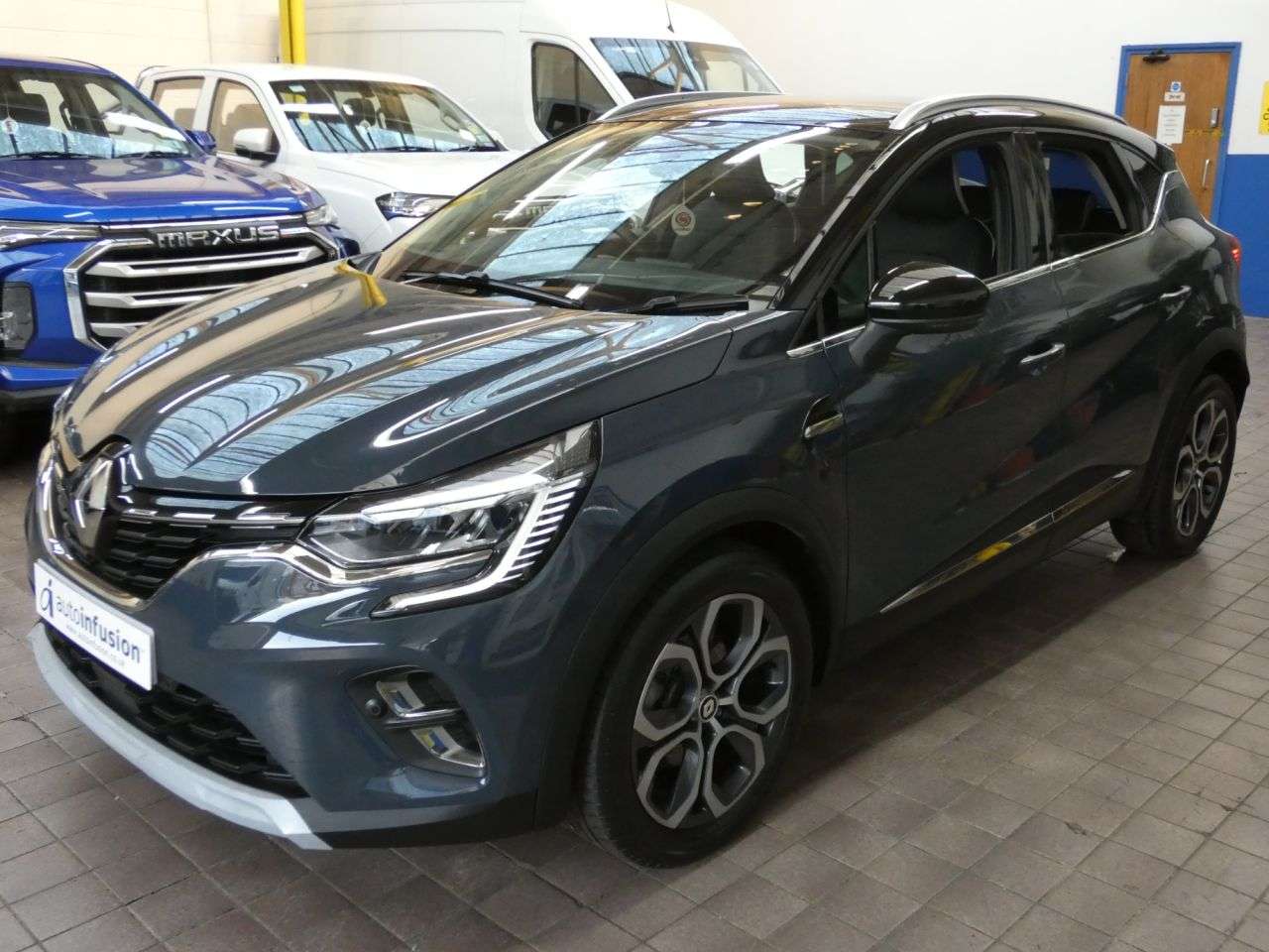 2023 RENAULT CAPTUR 2023 RENAULT CAPTUR