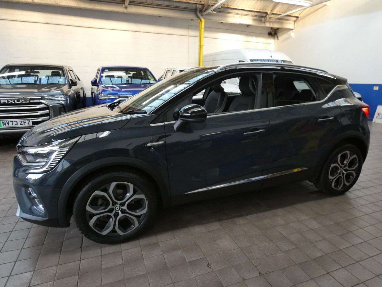 2023 RENAULT CAPTUR 2023 RENAULT CAPTUR