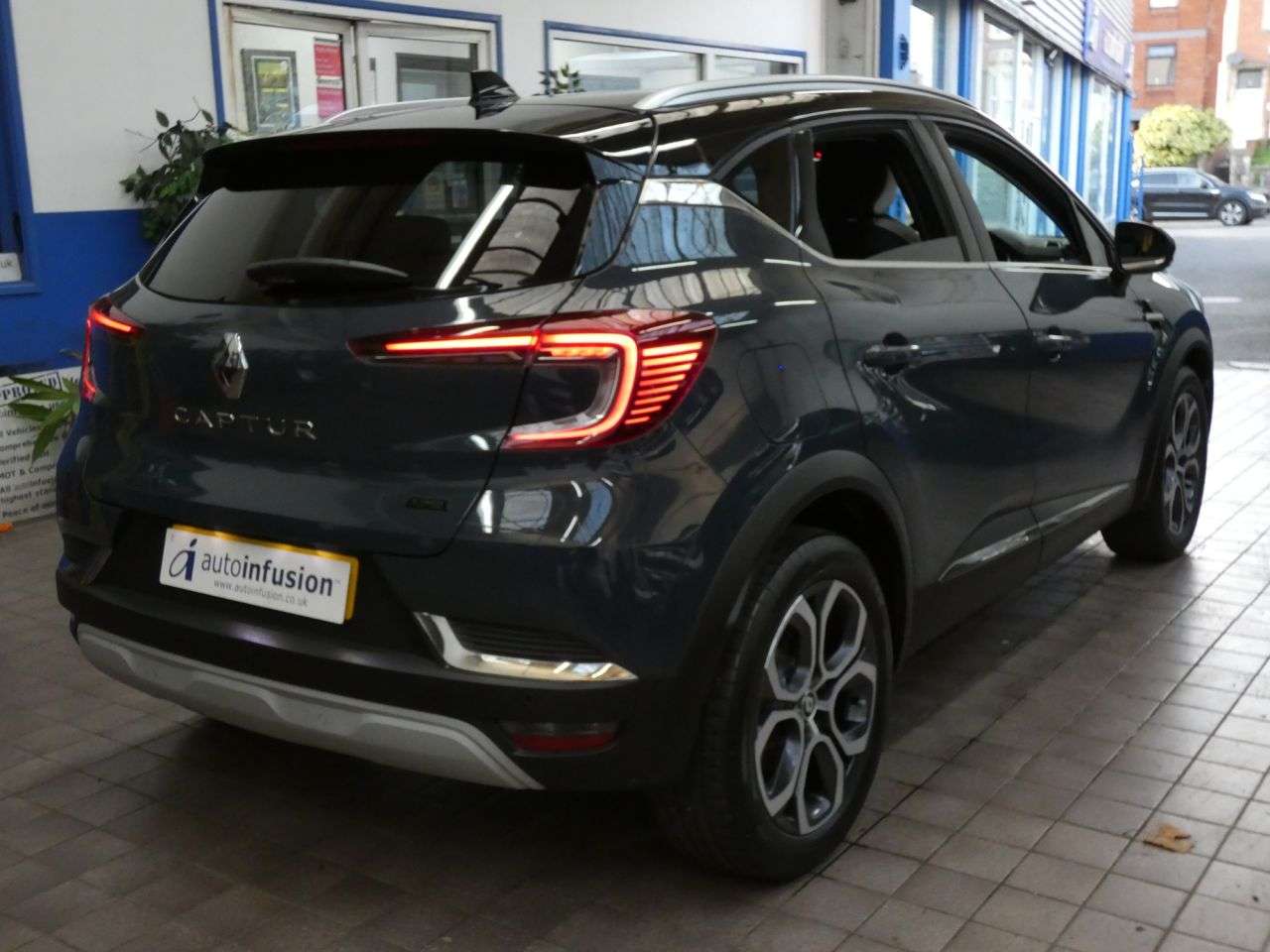 2023 RENAULT CAPTUR 2023 RENAULT CAPTUR