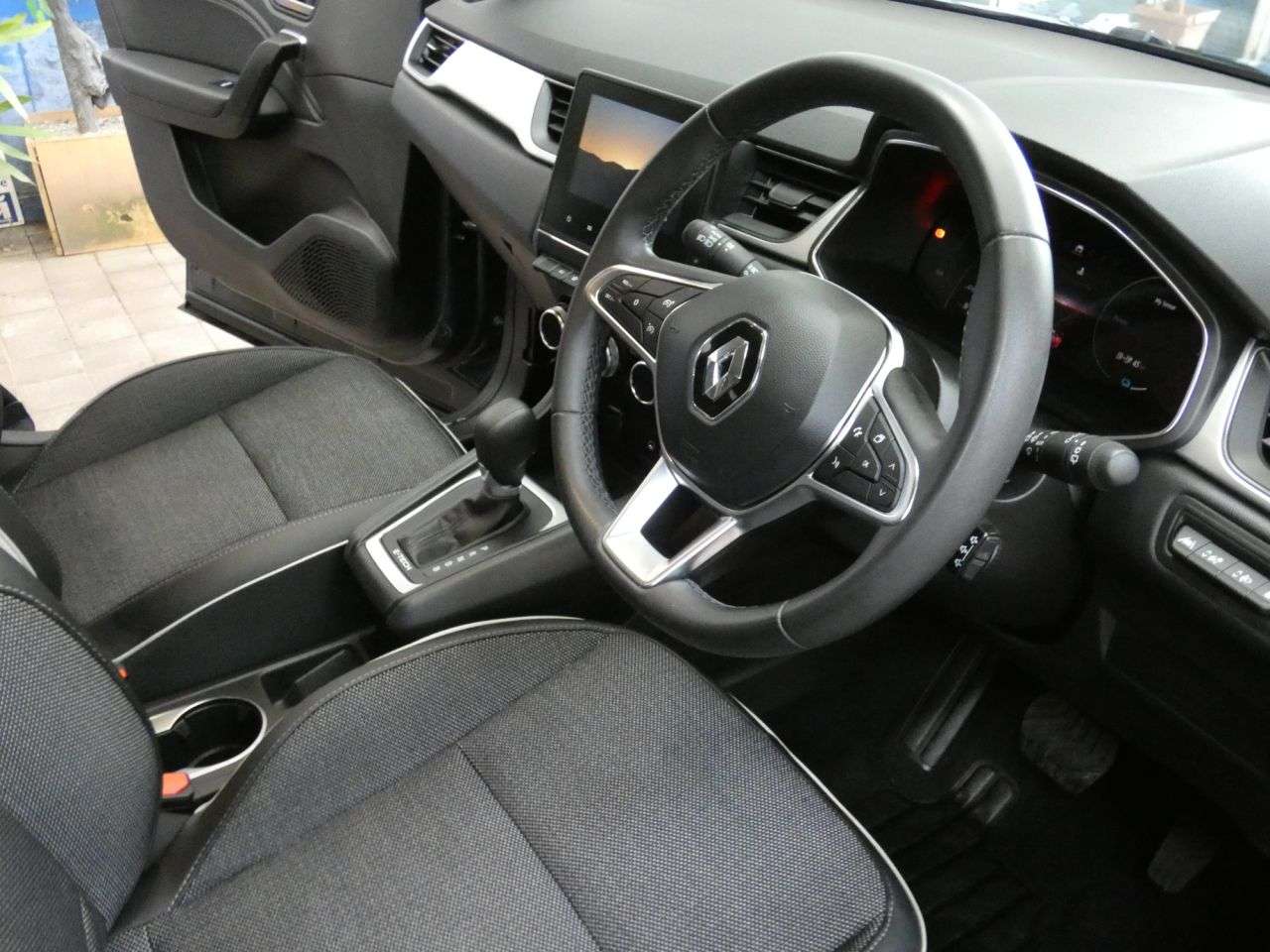 2023 RENAULT CAPTUR 2023 RENAULT CAPTUR