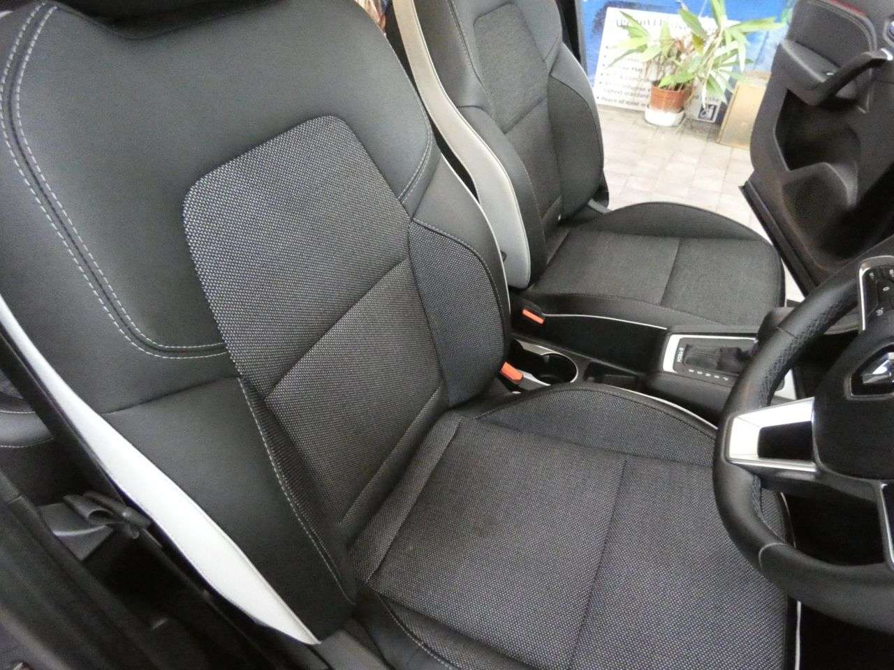 2023 RENAULT CAPTUR 2023 RENAULT CAPTUR