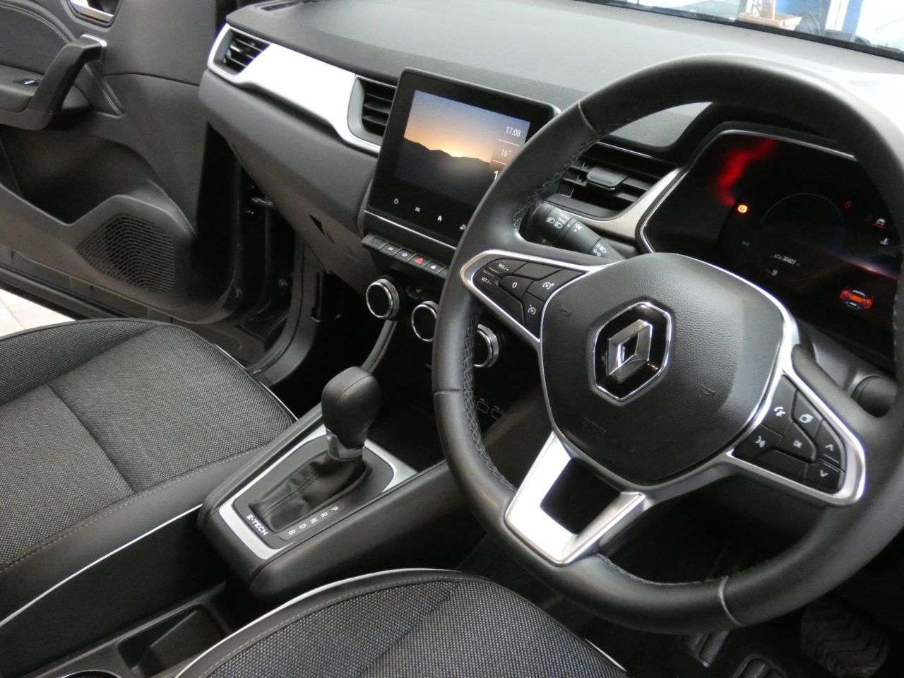 2023 RENAULT CAPTUR 2023 RENAULT CAPTUR