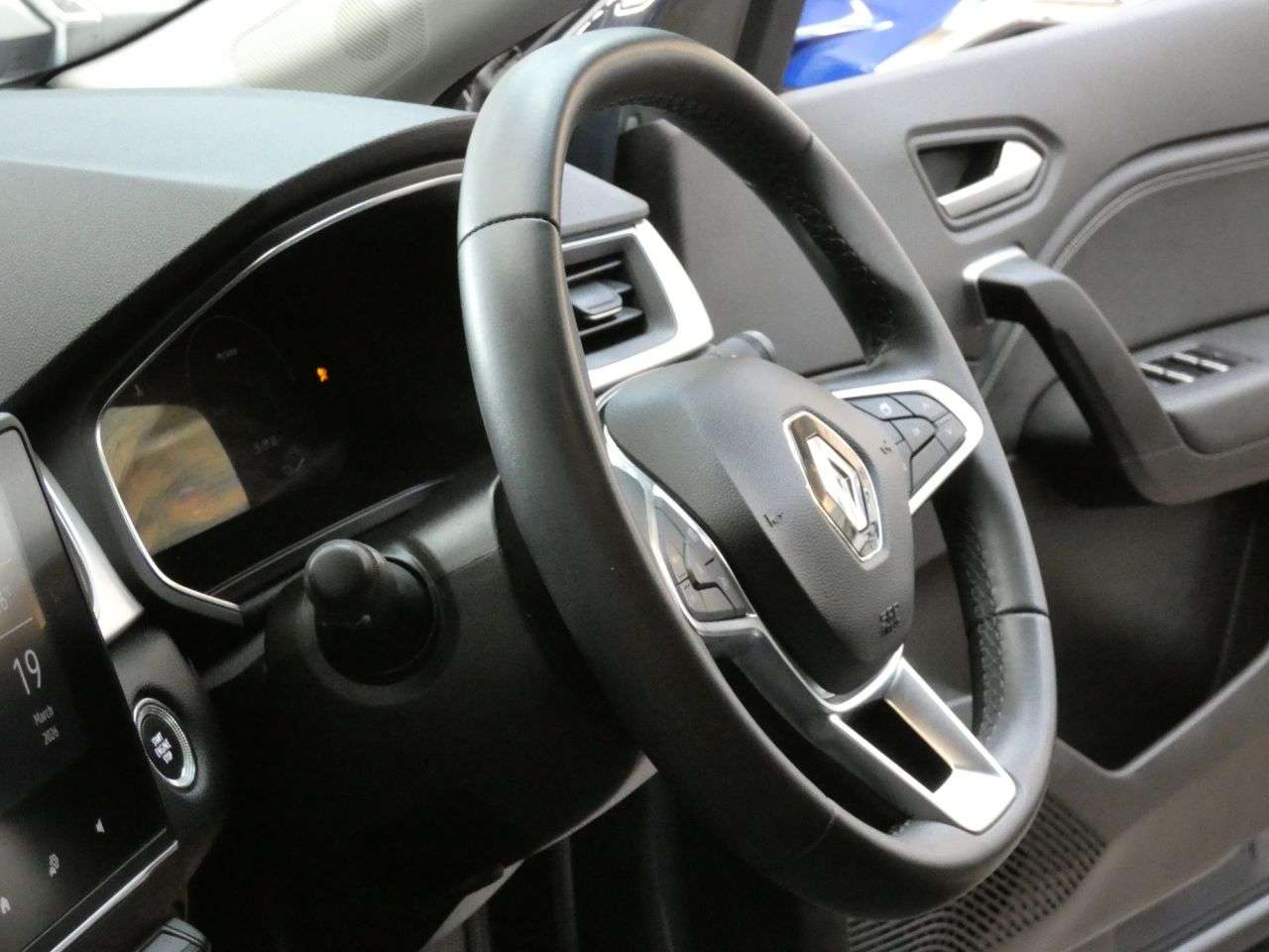 2023 RENAULT CAPTUR 2023 RENAULT CAPTUR