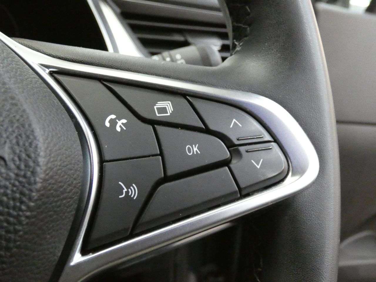 2023 RENAULT CAPTUR 2023 RENAULT CAPTUR