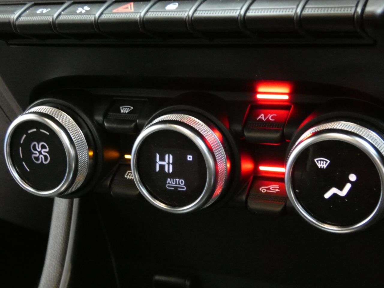 2023 RENAULT CAPTUR 2023 RENAULT CAPTUR