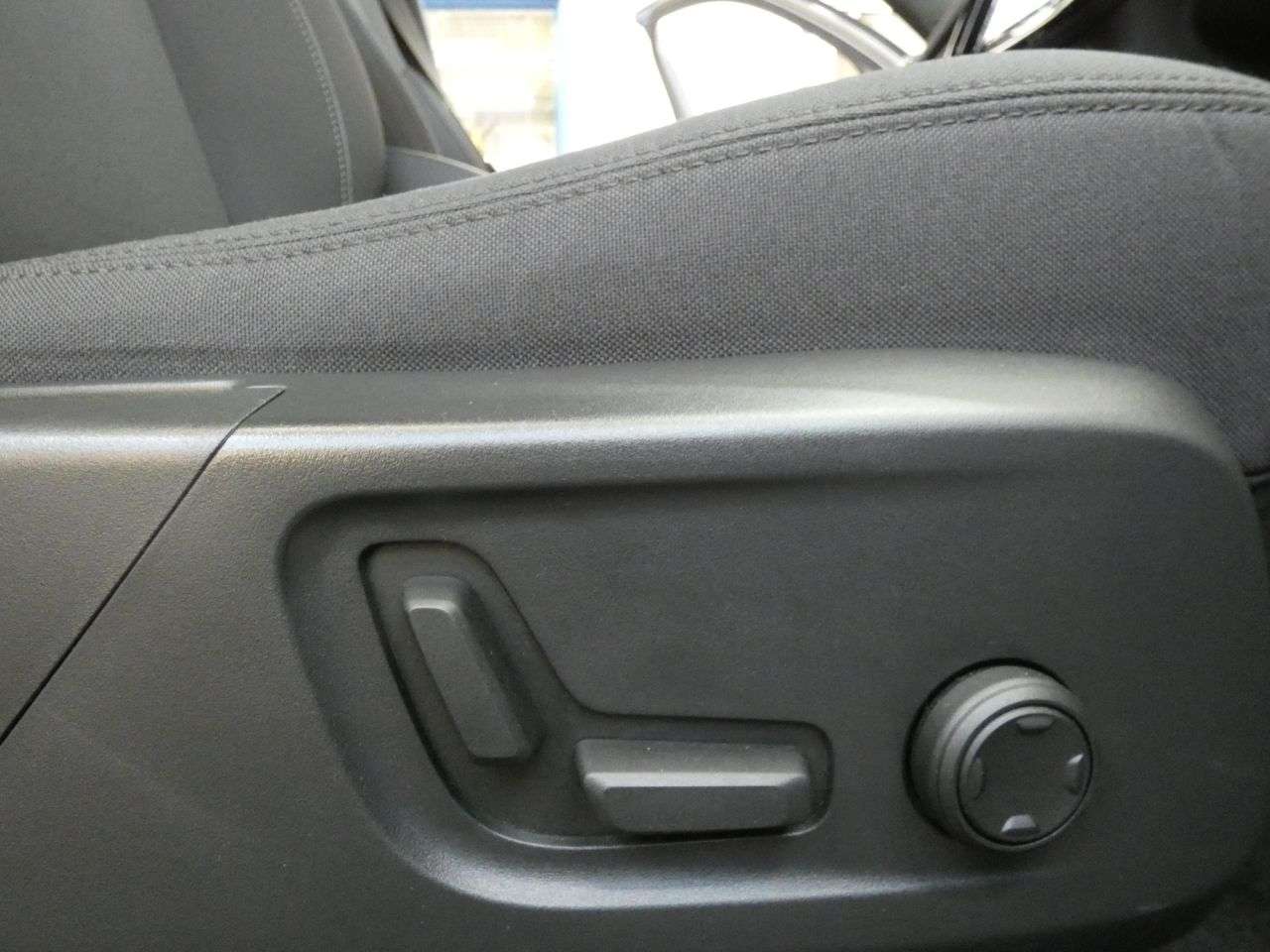 2022 VOLVO XC40 2022 VOLVO XC40