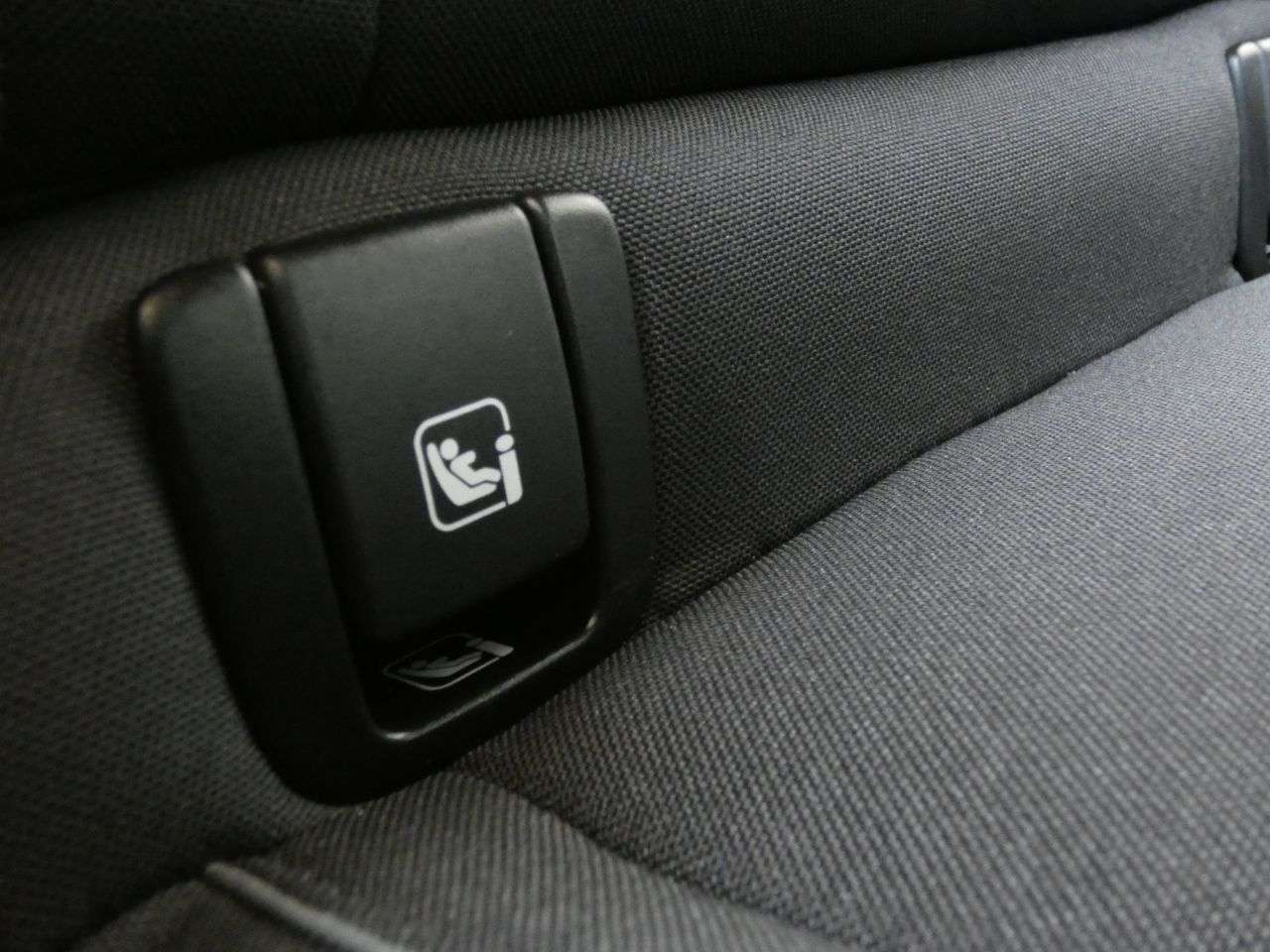 2022 VOLVO XC40 2022 VOLVO XC40