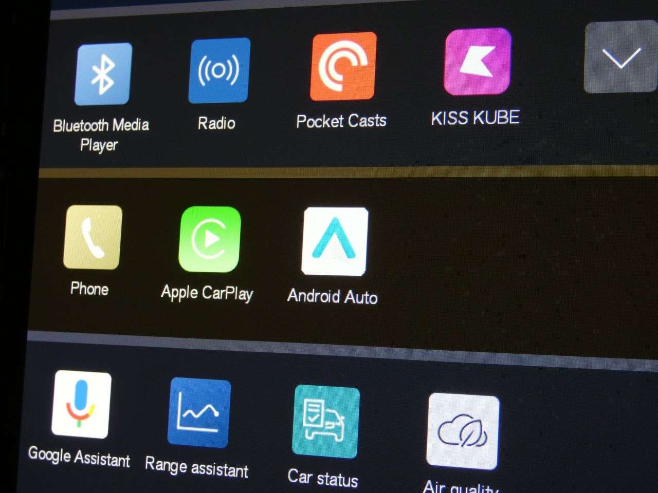 2022 VOLVO XC40 2022 VOLVO XC40