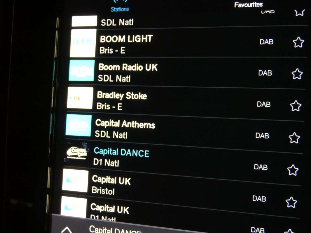 2022 VOLVO XC40 2022 VOLVO XC40