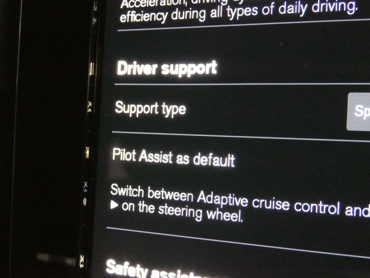 2022 VOLVO XC40 2022 VOLVO XC40