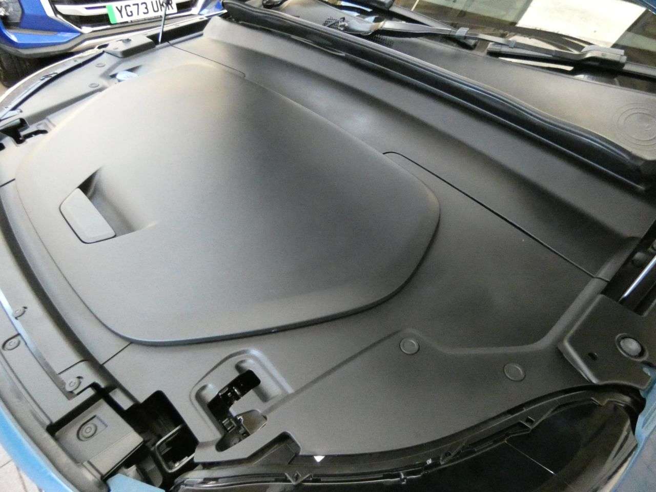 2022 VOLVO XC40 2022 VOLVO XC40