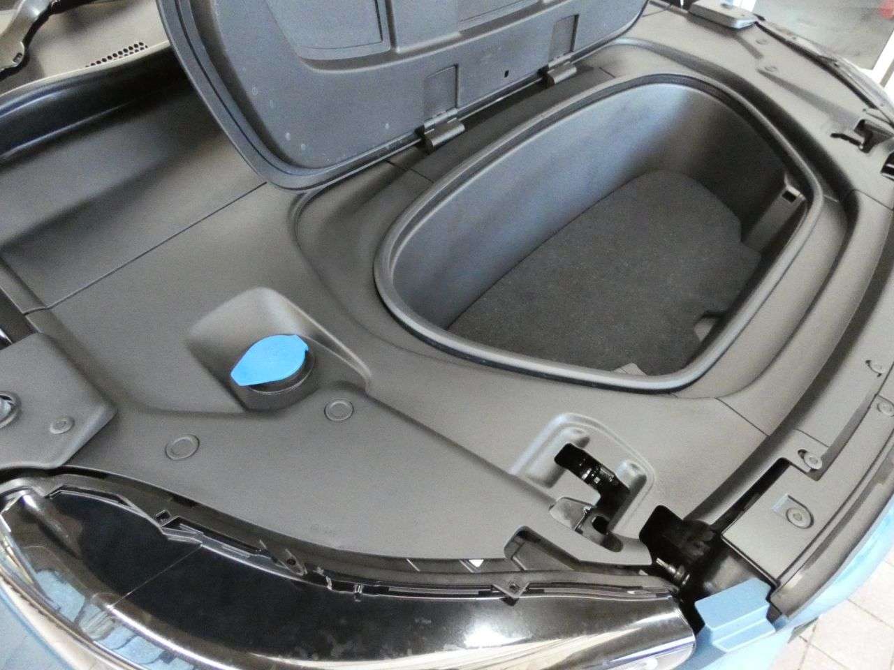 2022 VOLVO XC40 2022 VOLVO XC40