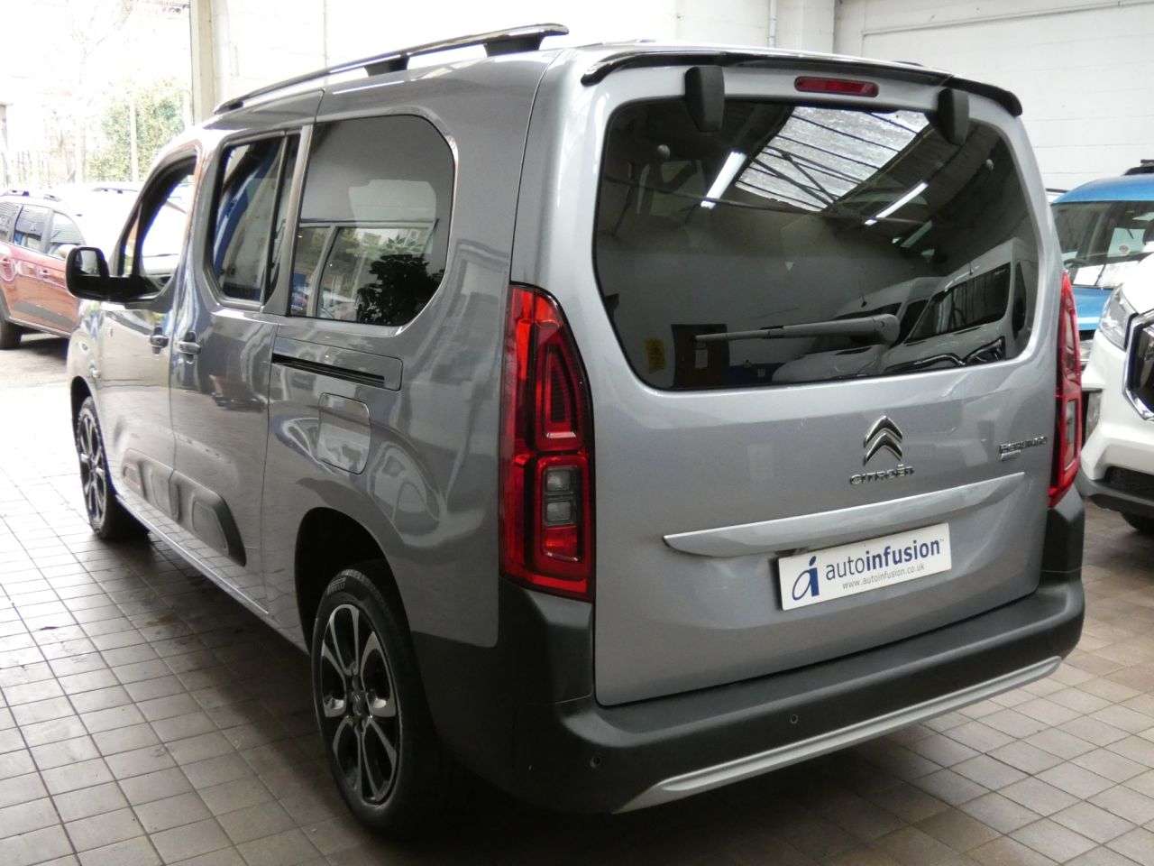 A 2022 CITROEN BERLINGO 1.2 PureTech Flair XTR XL MPV 5dr Petrol EAT Euro 6 (s/s) (130 ps) 1 OWNER A 2022 CITROEN BERLINGO 1.2 PureTech Flair XTR XL MPV 5dr Petrol EAT Euro 6 (s/s) (130 ps) 1 OWNER