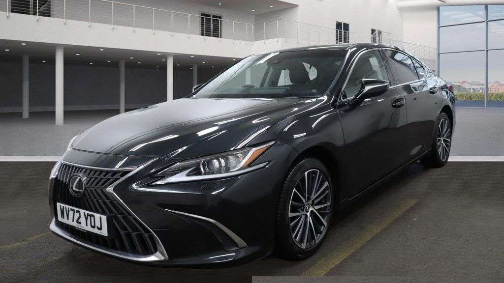 A 2023 LEXUS ES 2.5 300h Saloon 4dr Petrol Hybrid E-CVT Euro 6 (s/s) (218 ps) 10 YR TOYOTA A 2023 LEXUS ES 2.5 300h Saloon 4dr Petrol Hybrid E-CVT Euro 6 (s/s) (218 ps) 10 YR TOYOTA
