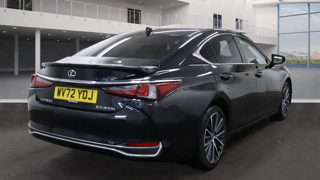A 2023 LEXUS ES 2.5 300h Saloon 4dr Petrol Hybrid E-CVT Euro 6 (s/s) (218 ps) 10 YR TOYOTA A 2023 LEXUS ES 2.5 300h Saloon 4dr Petrol Hybrid E-CVT Euro 6 (s/s) (218 ps) 10 YR TOYOTA