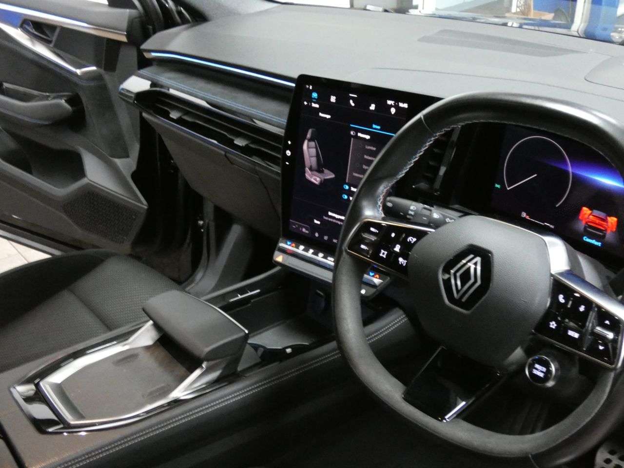 2024 RENAULT AUSTRAL 2024 RENAULT AUSTRAL