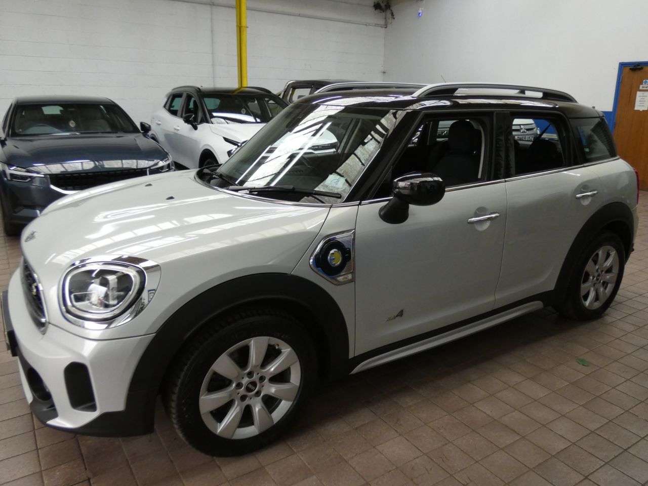 2021 MINI COUNTRYMAN 2021 MINI COUNTRYMAN