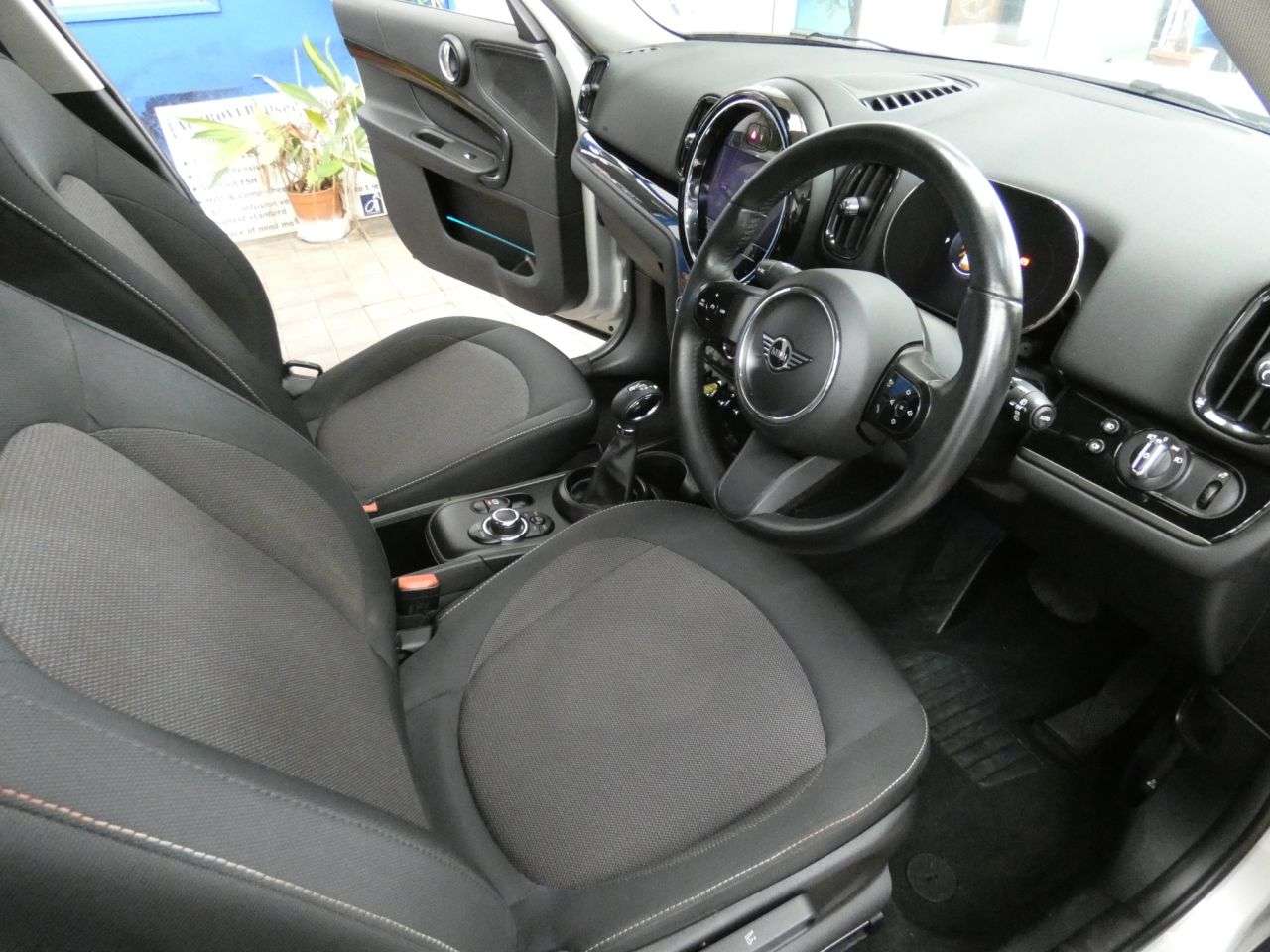 2021 MINI COUNTRYMAN 2021 MINI COUNTRYMAN