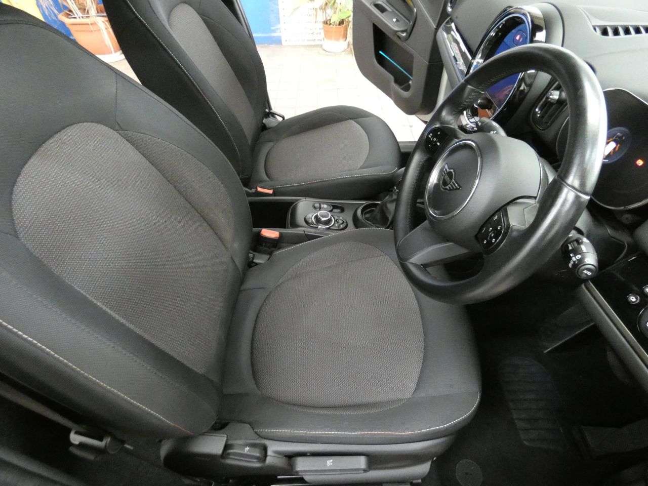 2021 MINI COUNTRYMAN 2021 MINI COUNTRYMAN