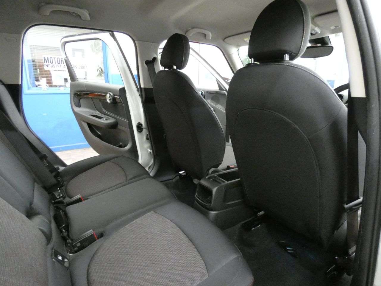 2021 MINI COUNTRYMAN 2021 MINI COUNTRYMAN