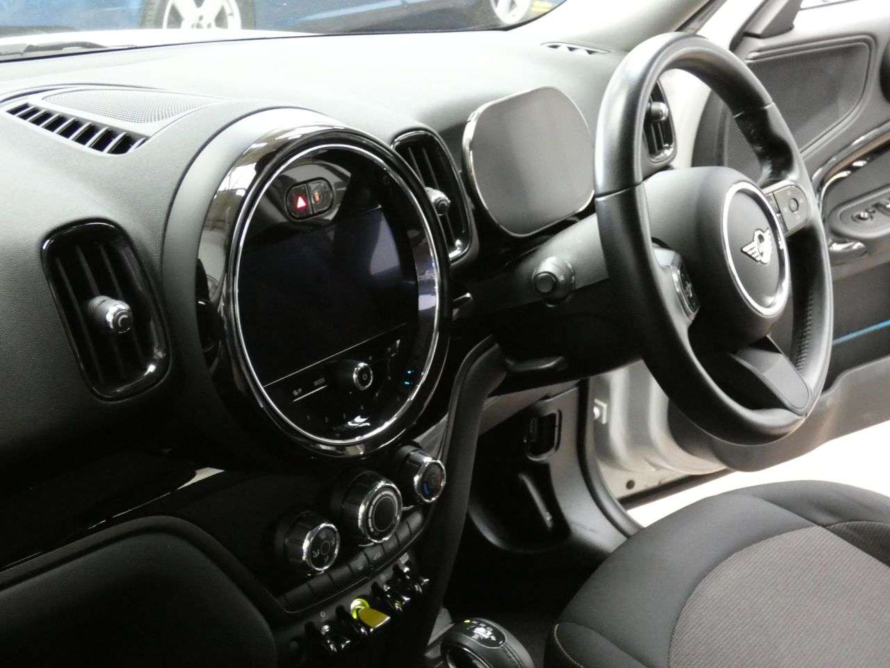 2021 MINI COUNTRYMAN 2021 MINI COUNTRYMAN