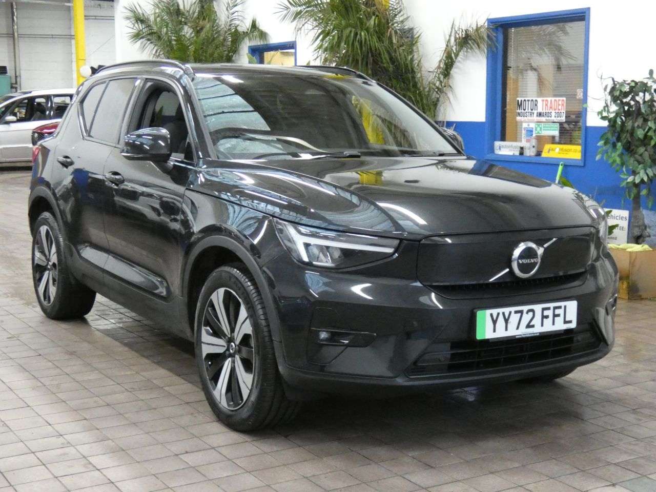 2022 VOLVO XC40 2022 VOLVO XC40