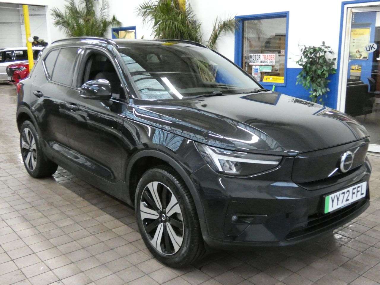2022 VOLVO XC40 2022 VOLVO XC40