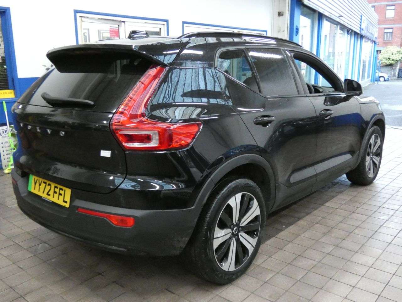 2022 VOLVO XC40 2022 VOLVO XC40
