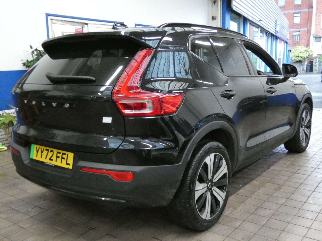 2022 VOLVO XC40 2022 VOLVO XC40
