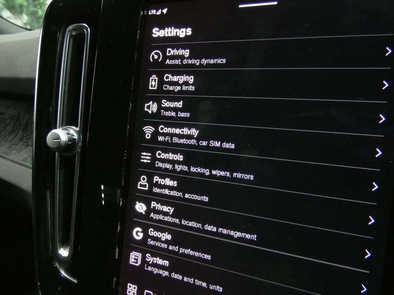 2022 VOLVO XC40 2022 VOLVO XC40